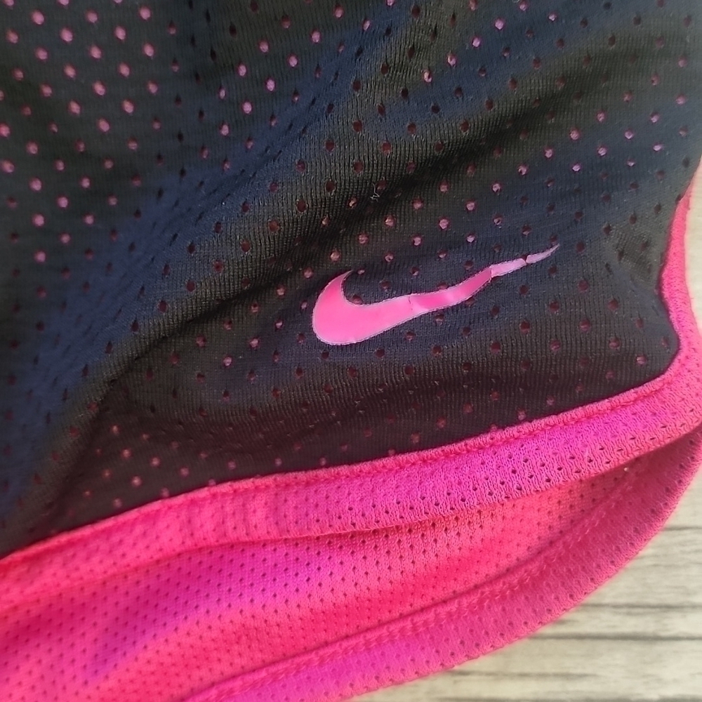 Nike Dri-Fit Shorts Sz XS - Picture 2 of 4
